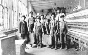 http://www.informationclearinghouse.info/coal-miners.JPG