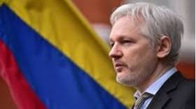 http://www.informationclearinghouse.info/assange-ecuador-flag.JPG