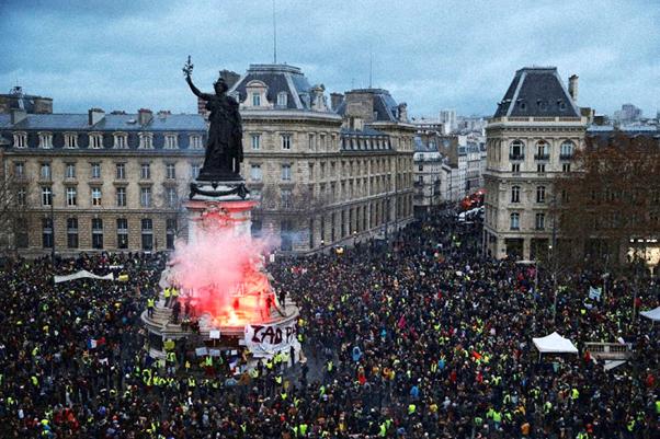 The Demands of the Yellow Vest Movement are Growing into Real Systemic Change