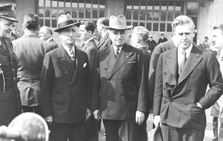https://consortiumnews.com/wp-content/uploads/2020/03/Photograph_of_President_Harry_S._Truman_James_F._Byrnes_and_Henry_A._Wallace_taken_during_the_funeral_ceremony_for..._-_NARA_-_199072-scaled.jpg